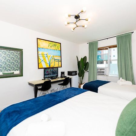 6768 Collins Miami Stays Miami Beach Extérieur photo